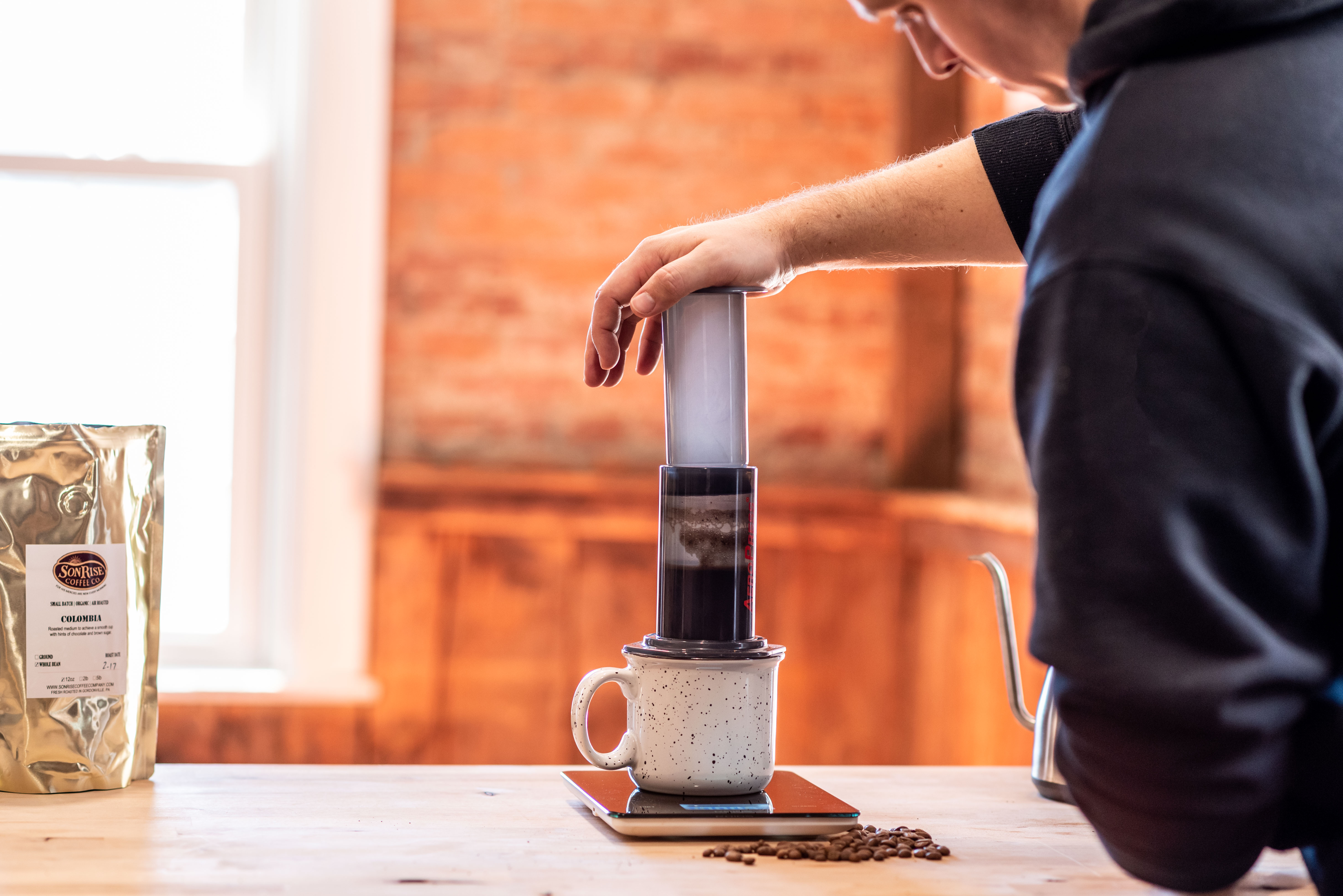 How To Brew Aeropress Coffee - Lizzy's Frehs Coffee