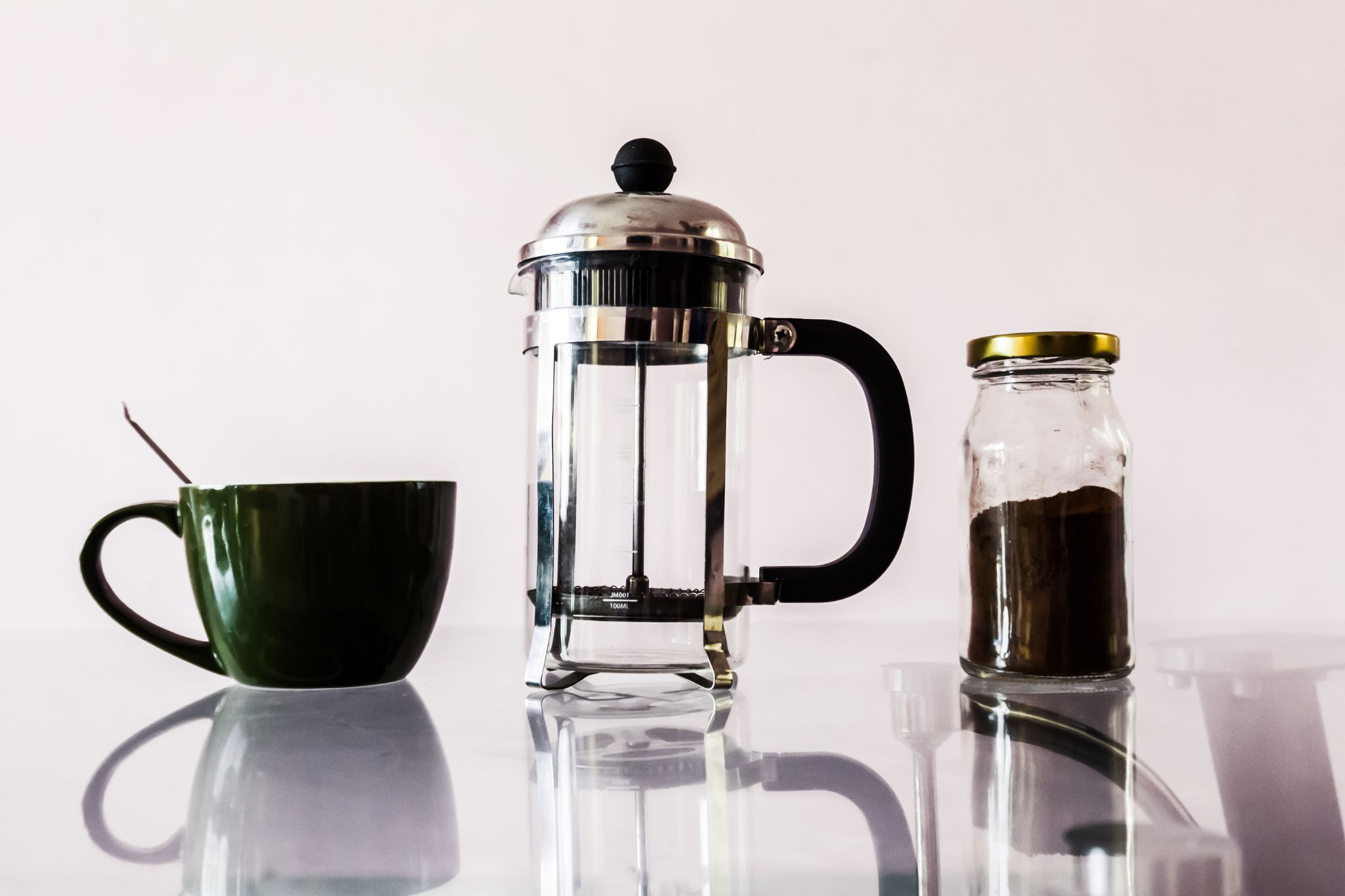 How To Use a French Press Coffee Maker